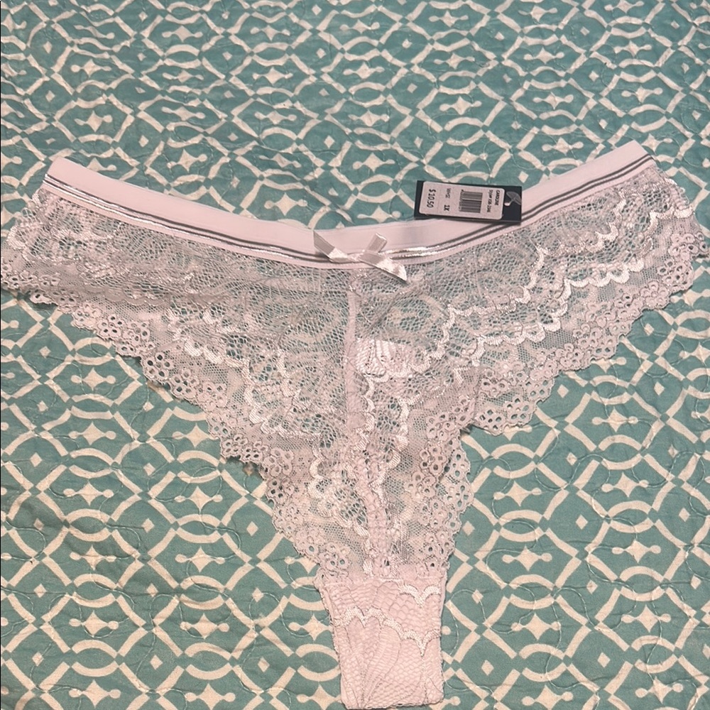 Fredericks of Hollywood White Lace cheeky  Panties